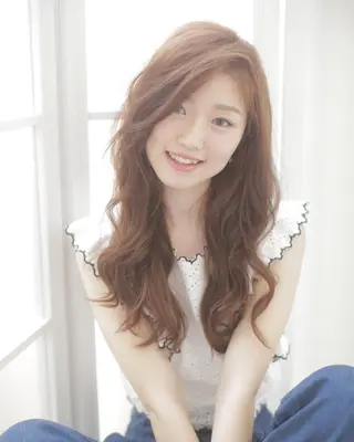 ミディアム セミロング ヘアアレンジ _WHITE高槻所属・_WHITE高槻店 yusukeのヘアスタイル