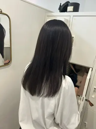 カラー オリーブ/ ナカミネアキナのヘアスタイル