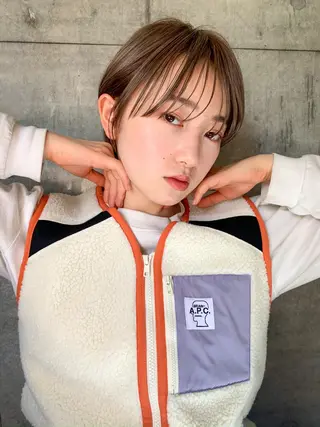 ショート カラー 柔らかブラウン/顔周 りレイヤー♡ユウシのヘアスタイル