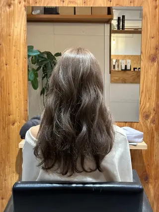 ロング カラー ✂︎cadre✂︎ 🪶かまだれいし🪶のヘアスタイル