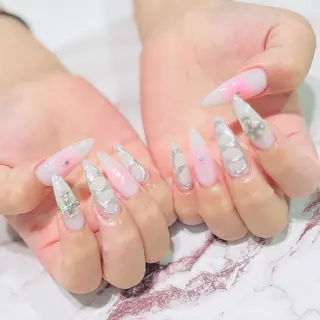 ネイル Hair removal & Beauty salon Produce by Lucia所属・nail salon Luciaのネイルデザイン
