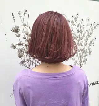 ショート カラー 岩田菜央 《武蔵小杉》のヘアスタイル