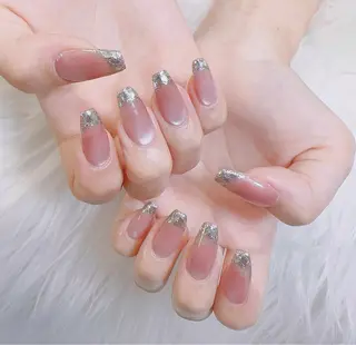 ネイル 綾瀬 はるのネイルデザイン