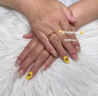 ネイル ラサンセリテ moekaのネイルデザイン