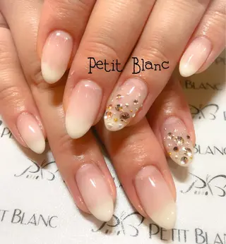 ネイル PetitBlanc KAZUKIのネイルデザイン