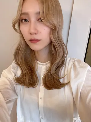 ロング カラー ヘアアレンジ 韓国ヘア🖤 YURINAのヘアスタイル
