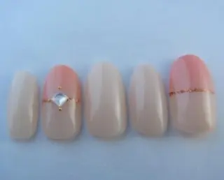 ネイル ゲン レイカのネイルデザイン