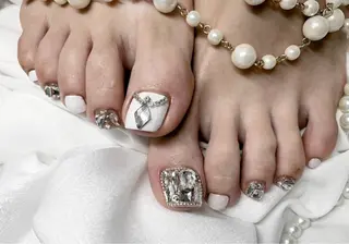 ネイル Roi〈ロワ〉 Minakoのネイルデザイン