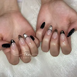 ネイル 🌻FAN'S STUDIO池袋🌻のネイルデザイン