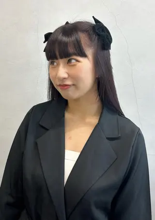 セミロング wabi【ワビ】所属・manami/ヘア セット/ハイトーンのヘアスタイル