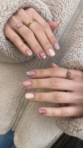 ネイル nailsalon　hue所属・小山 羽奈のネイルデザイン