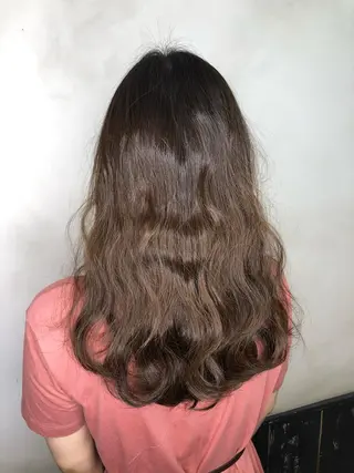 ロング カラー パーマ 美髪矯正 🌈髪質改善 山下のヘアスタイル