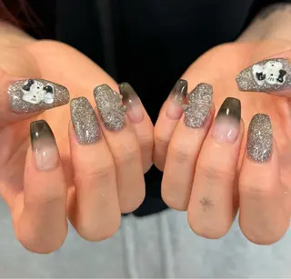 ネイル qup  nail  新宿西口店所属・qup nail KATOのネイルデザイン