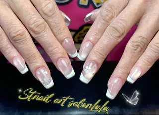 ネイル エスティーネイル ルルのネイルデザイン