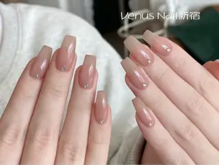 ネイル Venusパラジェル 長さだし専門店のネイルデザイン