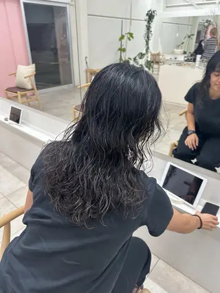 ミディアム nuian所属・平井 深優のヘアスタイル