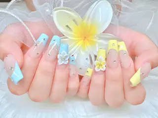 ネイル en.所属・en. NATSUKOのネイルデザイン