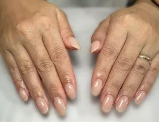 ネイル BURGUNDY hitomiのネイルデザイン