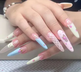 ネイル minoannail Kのネイルデザイン