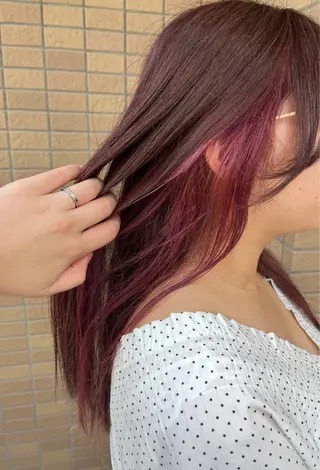 セミロング カラー 中村 由布紀のヘアスタイル