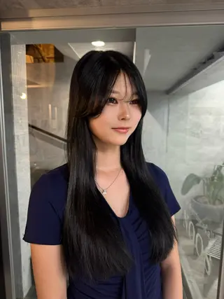 ロング カラー 表参道/中明度カラー /レイヤー/Youのヘアスタイル