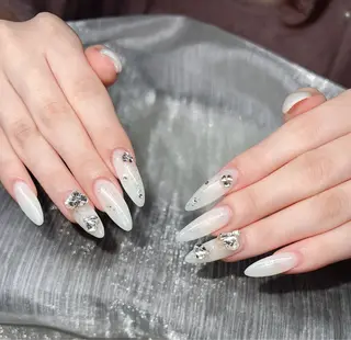 ネイル Lee Nails チップ長さだし専門店のネイルデザイン