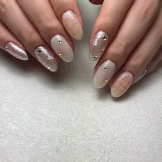 ネイル amu所属・かおる KAORUのネイルデザイン