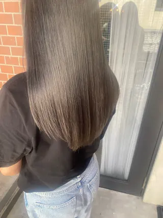 ロング カラー JIL BLAN所属・JIL BLAN NAOのヘアスタイル