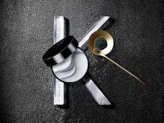 カラー ブリーチ/髪質改善/ レイヤー/YUTO‎のヘアスタイル