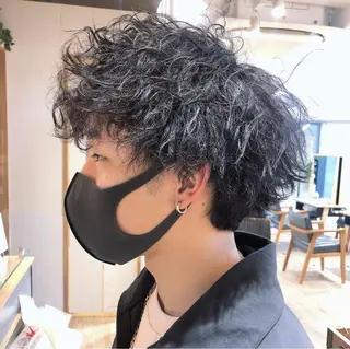 パーマ メンズ 🤎ベージュカラー 🐶メンズパーマのヘアスタイル