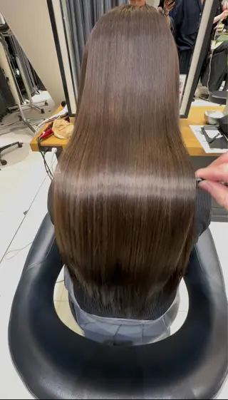 ロング GRANMASH丸川 典太のヘアスタイル