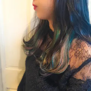 ミディアム カラー ホワイト&レイヤーカ ットエクステ長畠俊輔のヘアスタイル