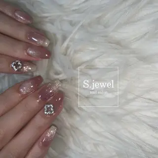 ネイル S♡JEWEL所属・S. JEWELのネイルデザイン
