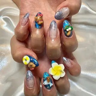 ネイル 爪屋所属・橋本 里香のネイルデザイン