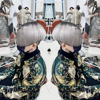 ショート Y Uのヘアスタイル