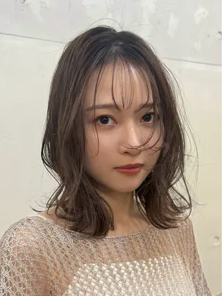 ミディアム Farbe🤍 女性限定のヘアスタイル