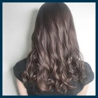 ミディアム カラー パーマ ヘアアレンジ 🫧代表/新宿駅近/ 限定価格🫧田辺貴裕のヘアスタイル