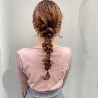 ロング ヘアアレンジ 小濱 拓也のヘアスタイル
