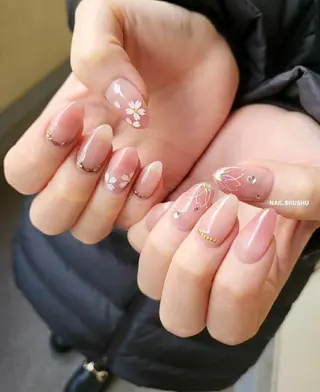 ネイル 3dパーツ/流行り 👧shushu❤️のネイルデザイン