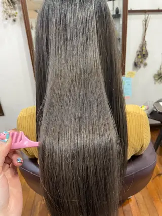 ✨️美髪改善✨️宮田 優香里のヘアスタイル