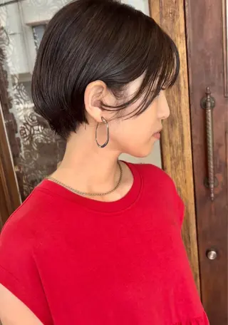 ショート カラー grand juteのヘアスタイル