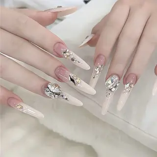 ネイル 清水 亞美のネイルデザイン