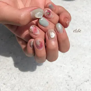 ネイル Rio 𓍼のネイルデザイン