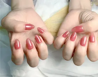 ネイル pink ladyサロン所属・べ にのネイルデザイン