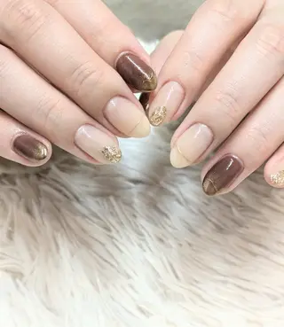 ネイル 會田 瑠衣のネイルデザイン