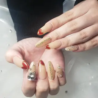 ネイル ビジュード ネイルのネイルデザイン