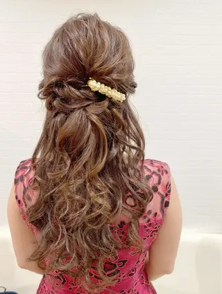 ヘアアレンジ GRANLUSSO 〜グランルッソ駅前店所属・木口 嘉美のヘアスタイル