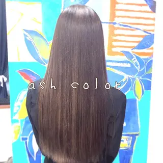 ロング 佐々木 菜摘のヘアスタイル