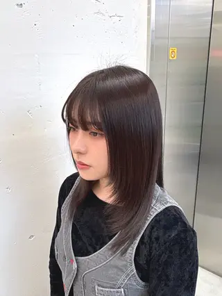 ミディアム カラー 🌟ゆりあ🌟 JILLSTUDIOのヘアスタイル