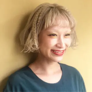 ショート カラー ヘアアレンジ Ｂleu所属・伊熊 美砂のヘアスタイル